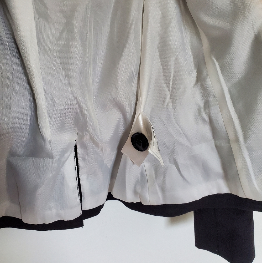 H&M Fitted One-button Blazer - Picture 7 of 10